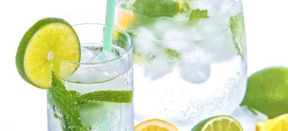 mineral-water-1532300_960_720